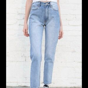 Brandy Melville classic Jane light wash jeans